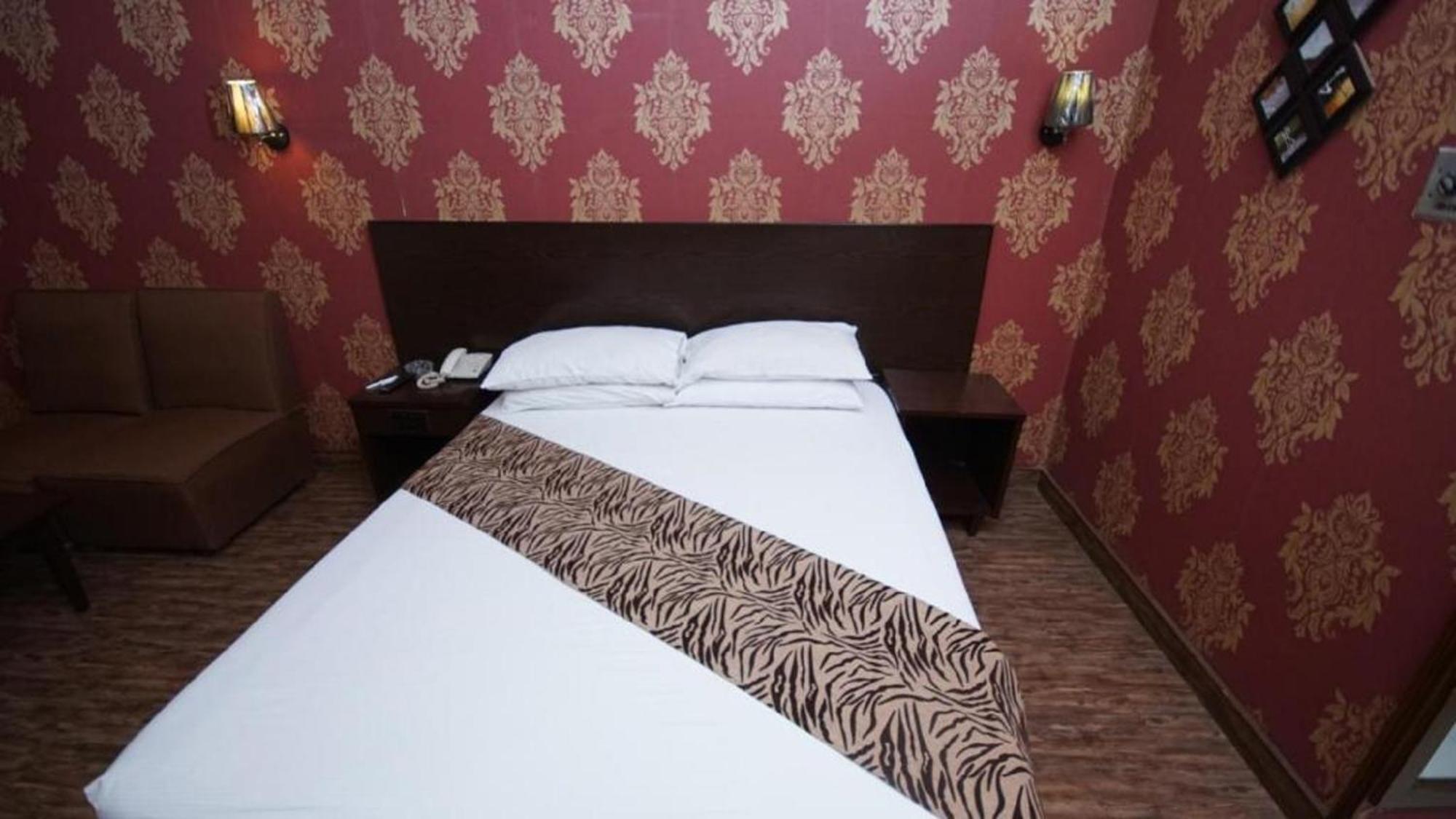 Faran Hotel Karachi Eksteriør bilde