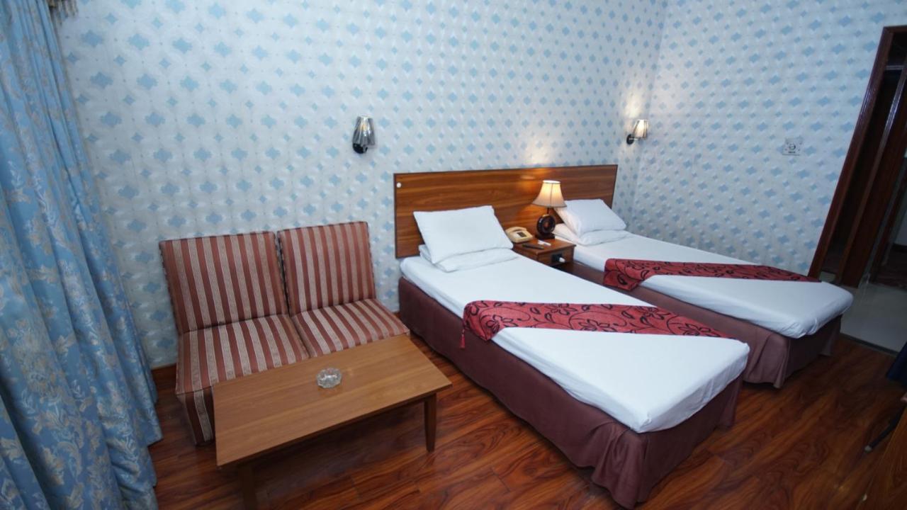 Faran Hotel Karachi Eksteriør bilde