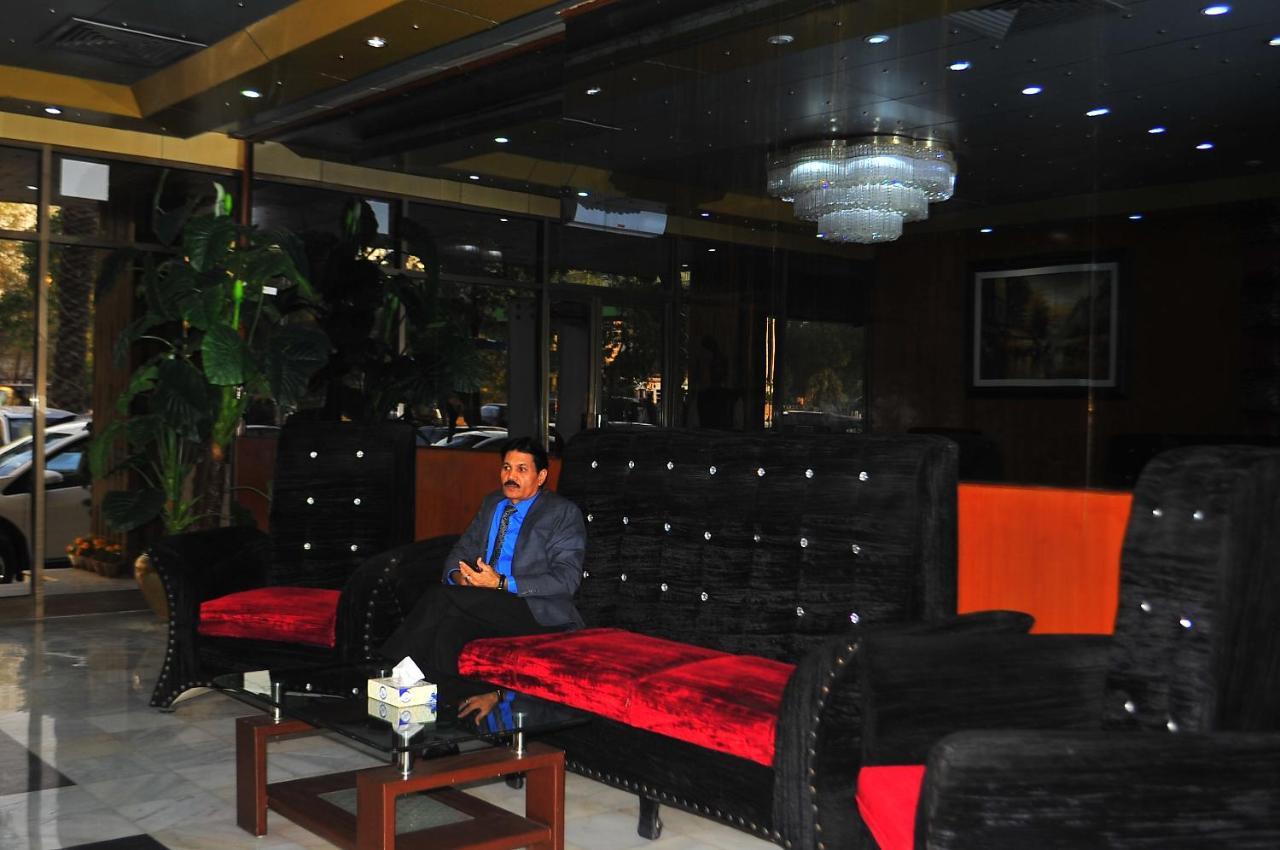 Faran Hotel Karachi Eksteriør bilde